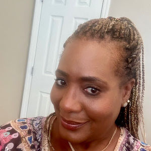 Meet your Posher, Karen